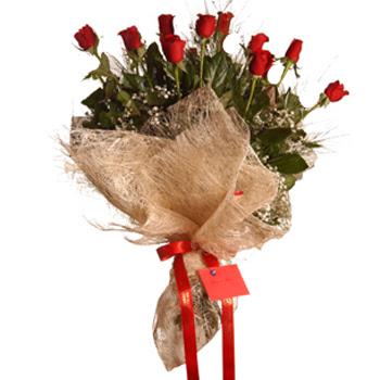  İzmir Konak ucuz çiçek gönder  10 adet kırmızı gülden görsel buket