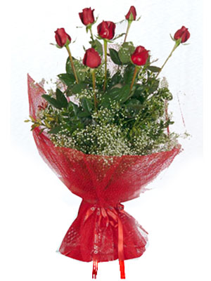  İzmir Konak ucuz çiçek gönder  7 adet gülden buket görsel sik sadelik